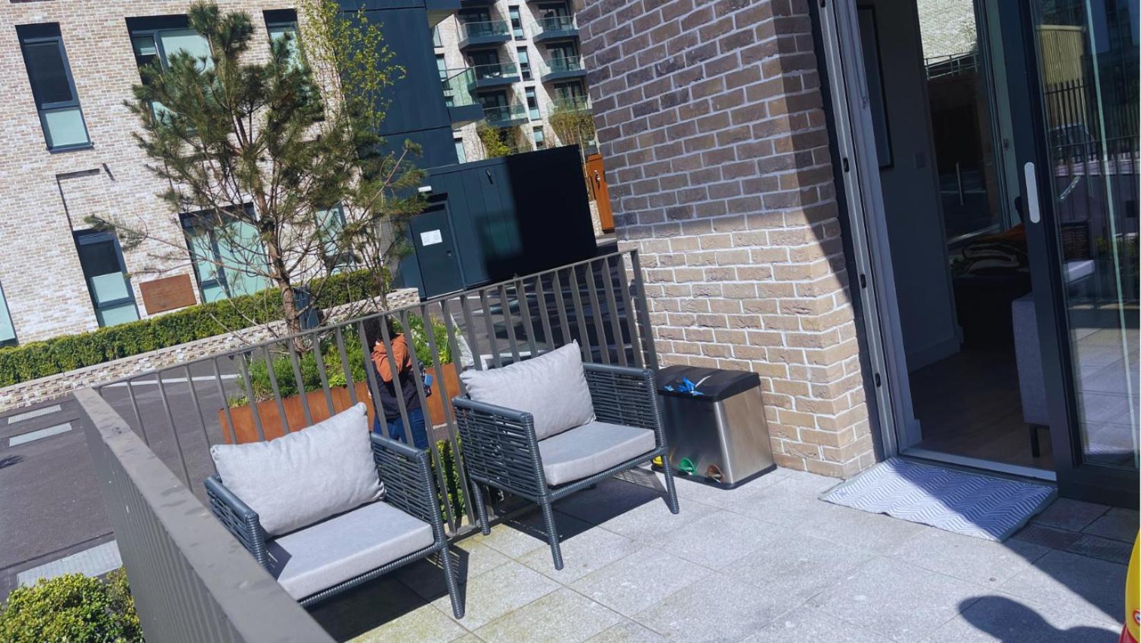 Heart Of Dublin City - Not Entire Apartment - 1 Private Room & Bathroom In Room Экстерьер фото